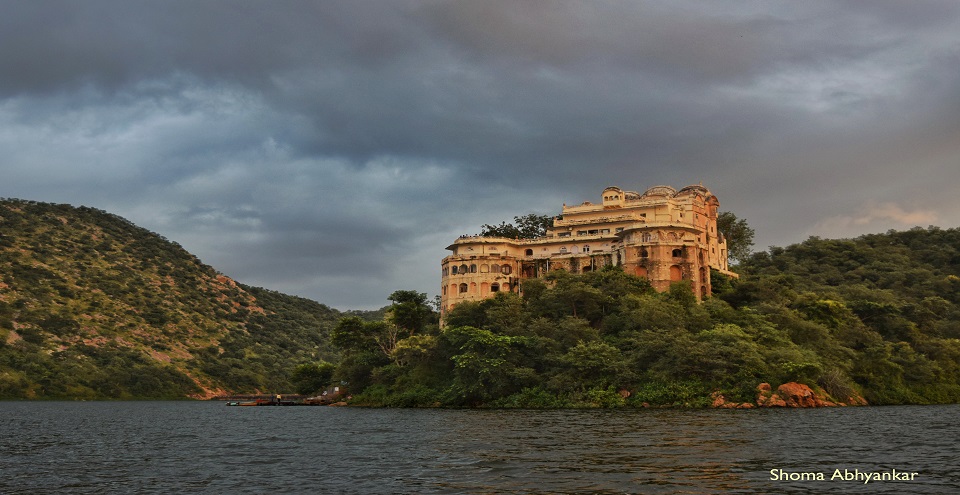 Alwar place 11